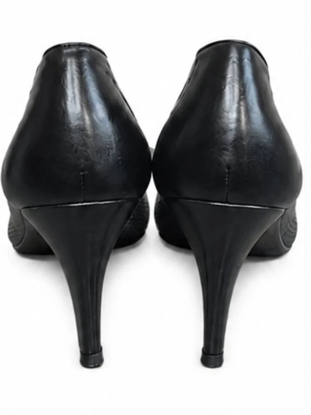 Stuart Weitzman Tipper Black Mesh Studded Pointed Toe Pumps Size‎ 8M Rockstar